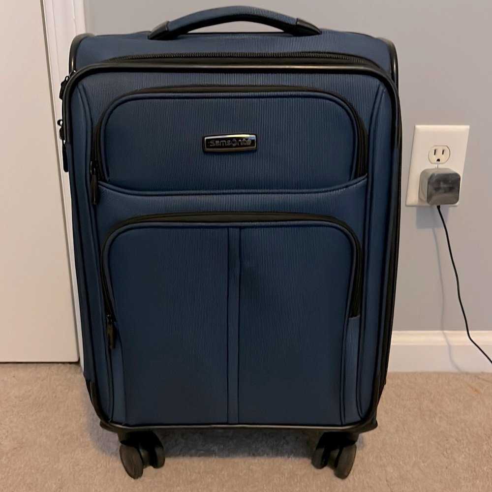 Samsonite Leverage LTE Spinner 20 - Poseidon Blue